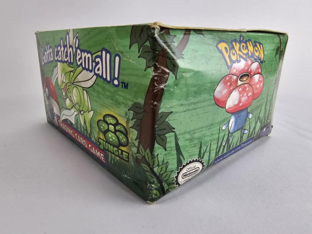 Damaged Pokémon Jungle 1st Edition booster box